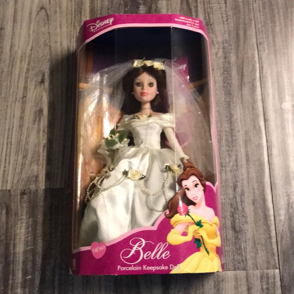 Disney porcelain Belle bride doll